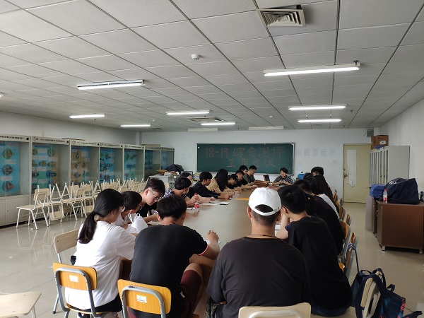 机电工程系召开综合测评工作会议.jpg 机电工程系召开综合测评工作会议.jpg