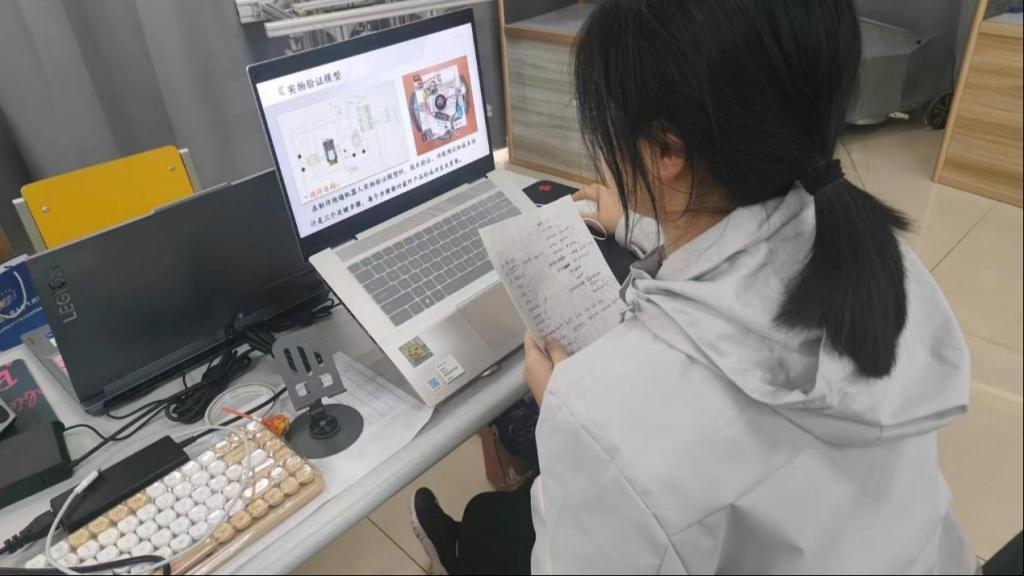 best365中国官方网站学子在全国三维数字化创新设计大赛省赛中荣获佳绩！